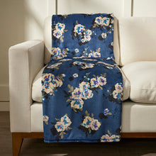 Vera Bradley | Plush Throw Blanket Blooms and Branches Navy