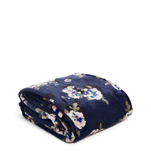 Vera Bradley | Plush Throw Blanket Blooms and Branches Navy
