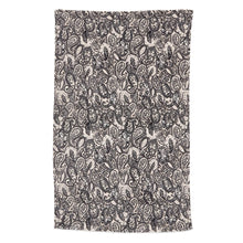 Vera Bradley Plush Throw Blanket | Stratford Paisley
